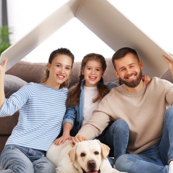 FAMILIA